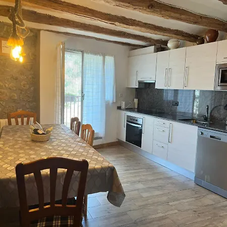 シャレー Casa Corroncui Sant Marti de Canals